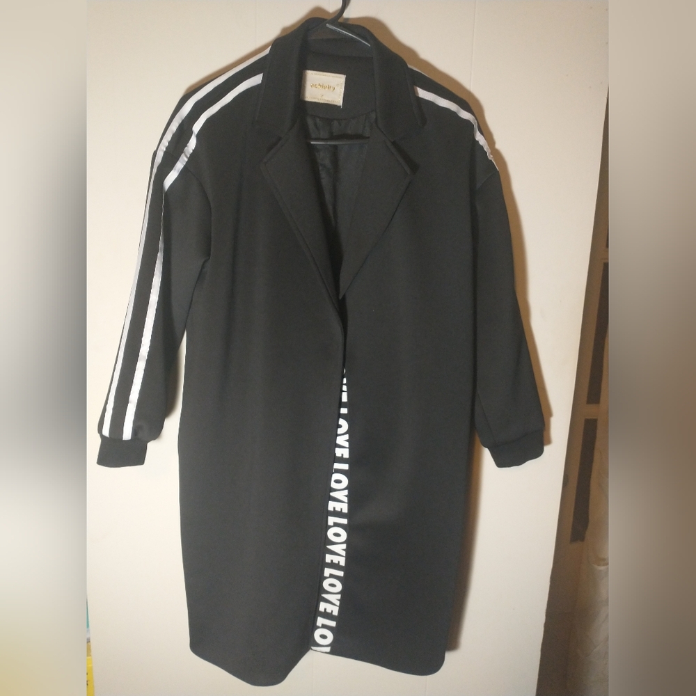 Achielry Black w/ White-Striped Sides Drop Shoulder Long Coat - Size M